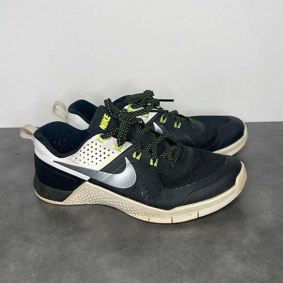 Nike Shoes Nike Metcon Flywire Athletic Cross Fit Shoes Black